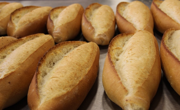 İTO’dan ekmek açıklaması: "İTO’ya bağlı fırınlarda 210 gram ekmeğin satış fiyatı halen 3 TL’dir"
