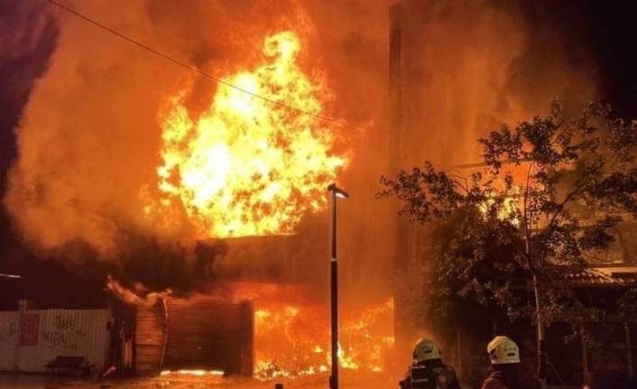 Tayvan’da ailesine kızan şahıs evi ateşe verdi: 8 ölü