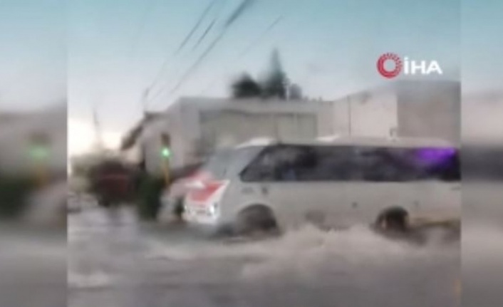 Meksika’da birçok eyaleti sel vurdu