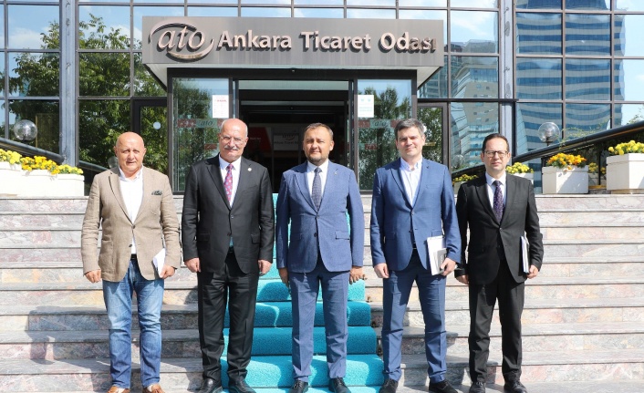 Ukrayna Büyükelçisi Bodnar, ATO Başkanı Baran’ı ziyaret etti