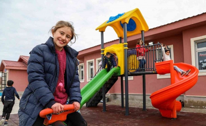 Kırsaldaki 67 mahalleye oyun parkı kuruldu