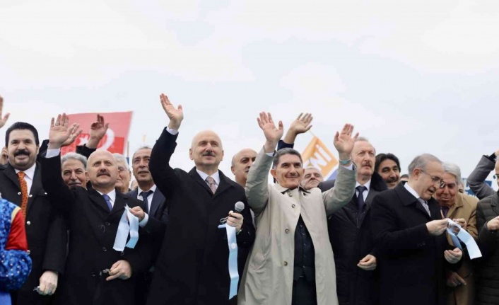 Cumhurbaşkanı Erdoğan video konferansla bağlandı: 70 kilometrelik Tutak-Patnos Yolu açıldı