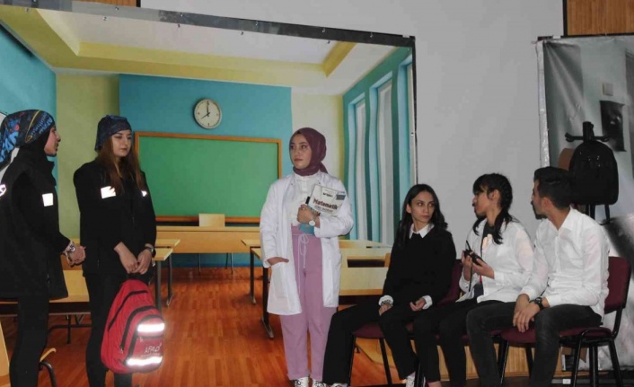 Türkeli’de afet bilinci tiyatro ile anlatılıyor