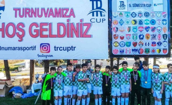 Ermaş Muğlaspor U-11 takımı Sömestr Cup‘tan kupayla döndü