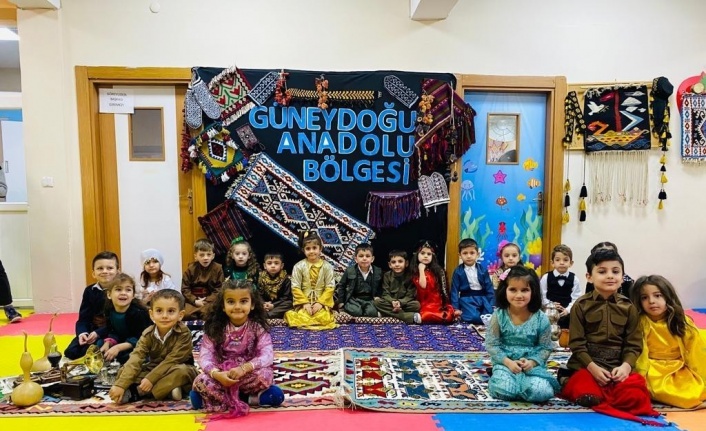 Minik öğrenciler Güneydoğu Anadolu kültürünü okullarında yaşattı