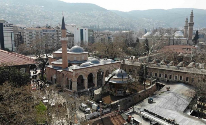 (Özel) Gazi Orhan Bey Camii, 3 yıl aradan sonra teravih namazı ile ibadete açılıyor
