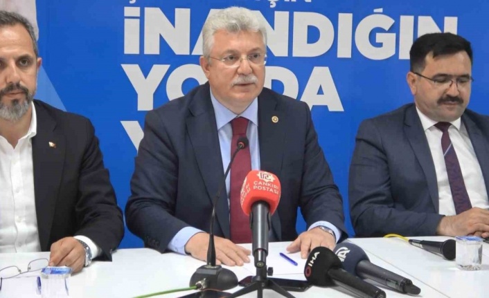 AK Parti Grup Başkanvekili Muhammet Emin Akbaşoğlu: