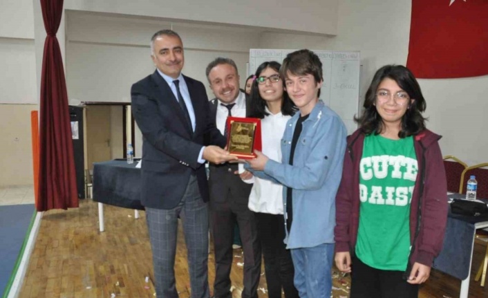 Bulanık’ta “Gençlik Haftası Satranç Turnuvası” yapıldı
