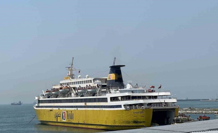 Libya ile ikili ticareti hızlandıracak gemi İstanbul’a yanaştı