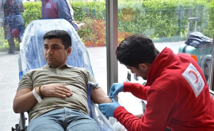 Şehir Hastanesi Personeli Kan Bağışladı