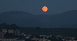 Türkiye'den 21. yüzyılın en uzun 'Kanlı Ay'ı