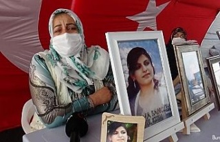 HDP önündeki ailelerin evlat nöbeti 305. gününde