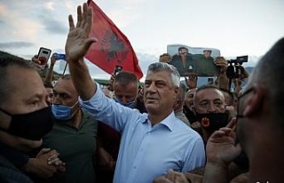 Kosova Cumhurbaşkanı Tahçi’ye davullu zurnalı...