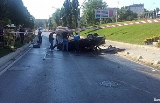 Sultangazi’de feci kaza: Takla atan aracın içinden...