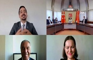CHP’de partiler arası bayramlaşma video konferansla...