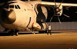 Lübnan’a yardım götüren Türk uçağı “Koca...