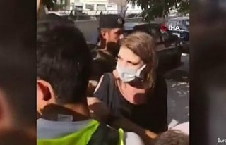 Lübnanlı protestocular Adalet Bakanı’na suyla...