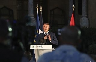 Macron: "4 Ağustos umutsuzluğa çarpan bir...