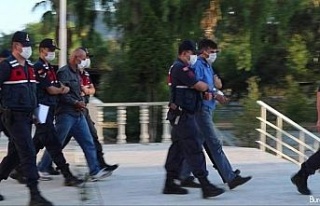 Foça’daki korkunç cinayetle ilgili 2 kişi tutuklandı