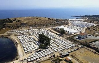 Yunanistan’daki mülteci kampında 243 kişide Covid-19...