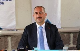Adalet Bakanı Gül’den Cumhuriyet Bayramı mesajı