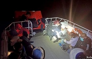 Datça açıklarında 16 sığınmacı kurtarıldı