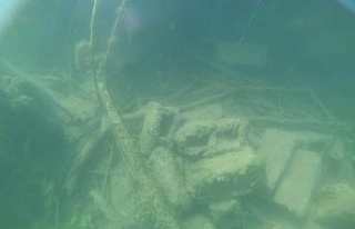 Gaga Gölü’nde kilise kalıntılarına rastlandı