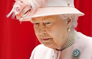 Kraliçe II. Elizabeth, 7 ay sonra ilk resmi ziyareti...