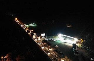 TEM’in Ankara yönünün kapatılması D-100 Karayolu’nda...