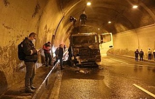 Bolu Dağı Tüneli’nde tır yangını İstanbul...