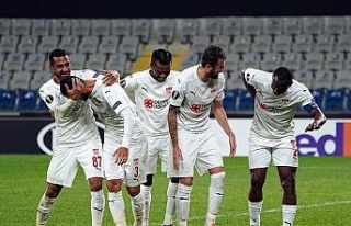 UEFA Avrupa Ligi: Karabağ: 2 - DG Sivasspor: 3 (Maç...