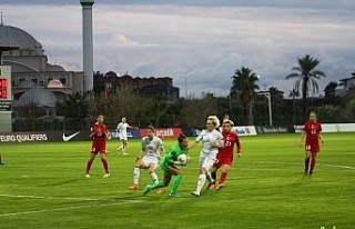 A Milli Kadın Futbol Takımı, Rusya’ya 2-1 mağlup...