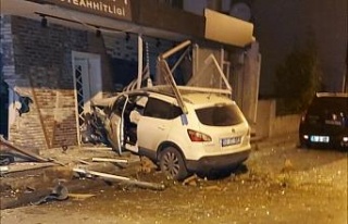 İzmir’de kısıtlama sessizliği kaza gürültüsü...