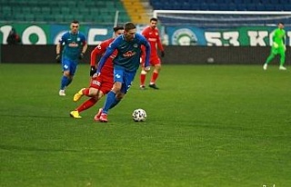 Çaykur Rizespor: 1 - Gaziantep FK: 0 (İlk yarı)
