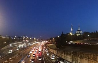 İstanbul’da 56 saatlik kısıtlama sonrası 15...