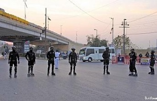 Pakistan’da suça karşı patenli polis ekibi