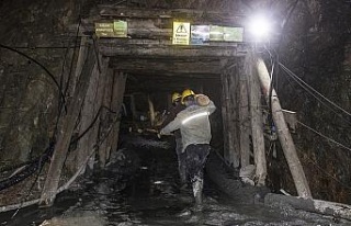 Çanakkale’de madende göçük altında kalan işçiyi...