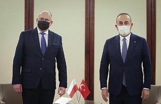 Çavuşoğlu, Polonya Dışişleri Bakanı Rau ile...