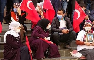 Evlat nöbetindeki baba Biçer: "HDP ve PKK’nın...