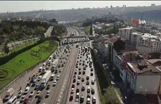İstanbul’da yüzde 74’lere ulaşan trafik yoğunluğu...