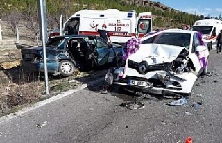 Konya’da 3 otomobil çarpıştı: 7 yaralı