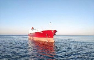 Marmara Denizi’nde arıza yapan LPG tankeri kurtarıldı