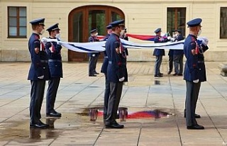 Çekya, Prag Kalesi’ne İsrail bayrağı astı