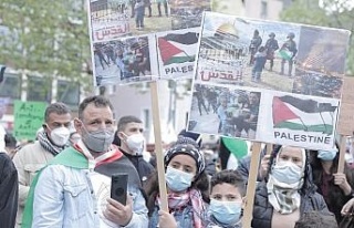 Köln kentinde İsrail saldırıları protesto edildi