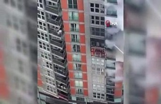 Londra’da 19 katlı binada yangın