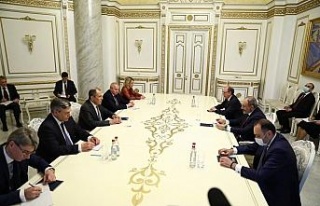 Rusya Dışişleri Bakanı Lavrov ile Ermenistan Başbakanı...