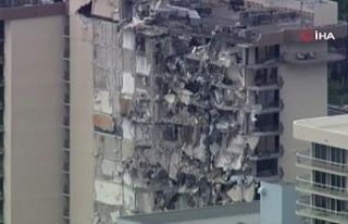ABD’de 12 katlı binadaki çökme anı kamerada