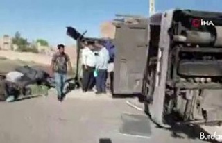 İran’da askerleri taşıyan otobüs kaza yaptı:...
