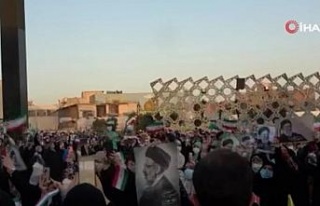 İranlılar, Reisi’nin seçim zaferini kutluyor
