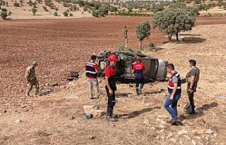 Mardin’de otomobil takla attı: 2 asker hayatını...